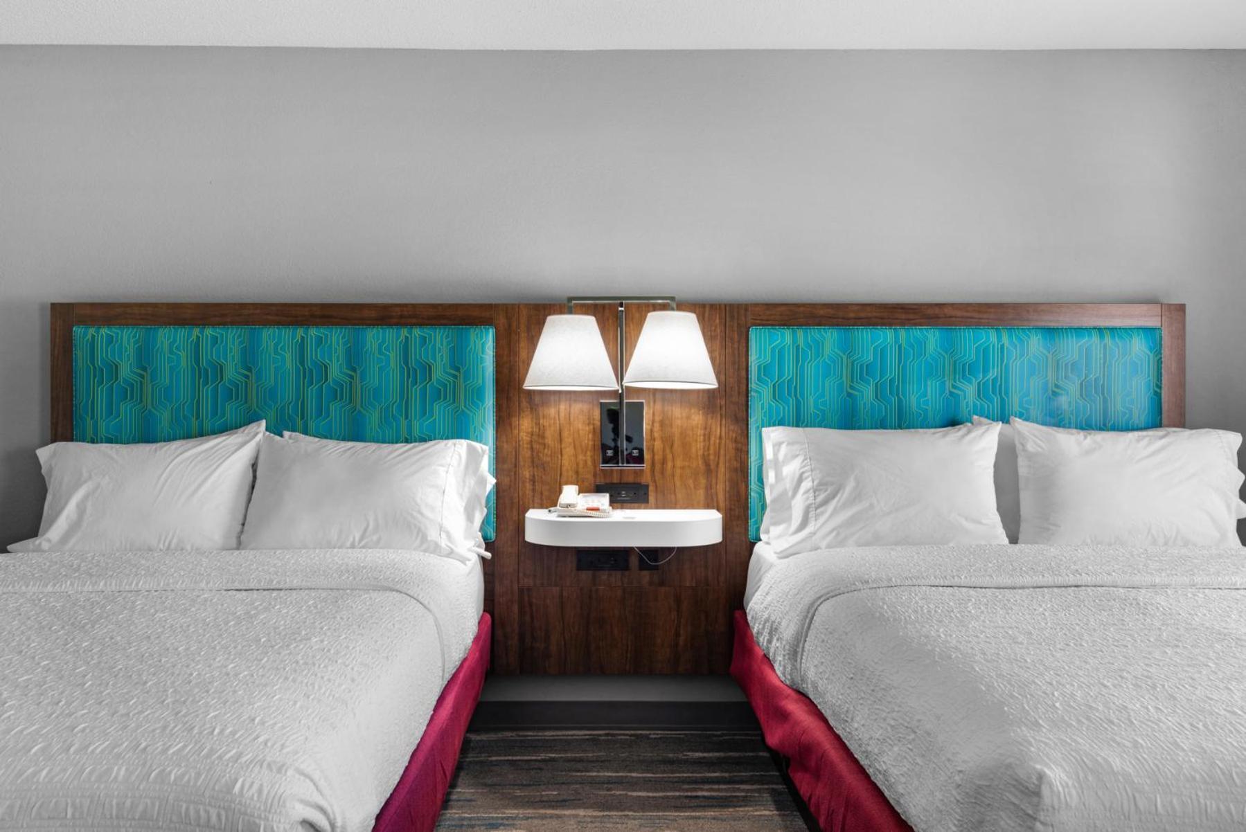Hotel Hampton & Pensacola I-10 N At Town Plaza 3*