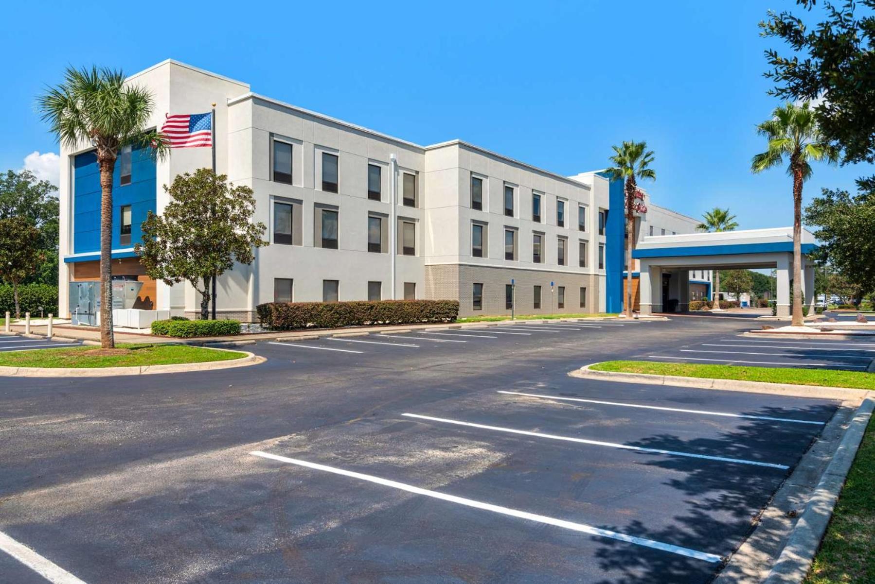 Hotel Hampton & Pensacola I-10 N At Town Plaza Ferry Pass