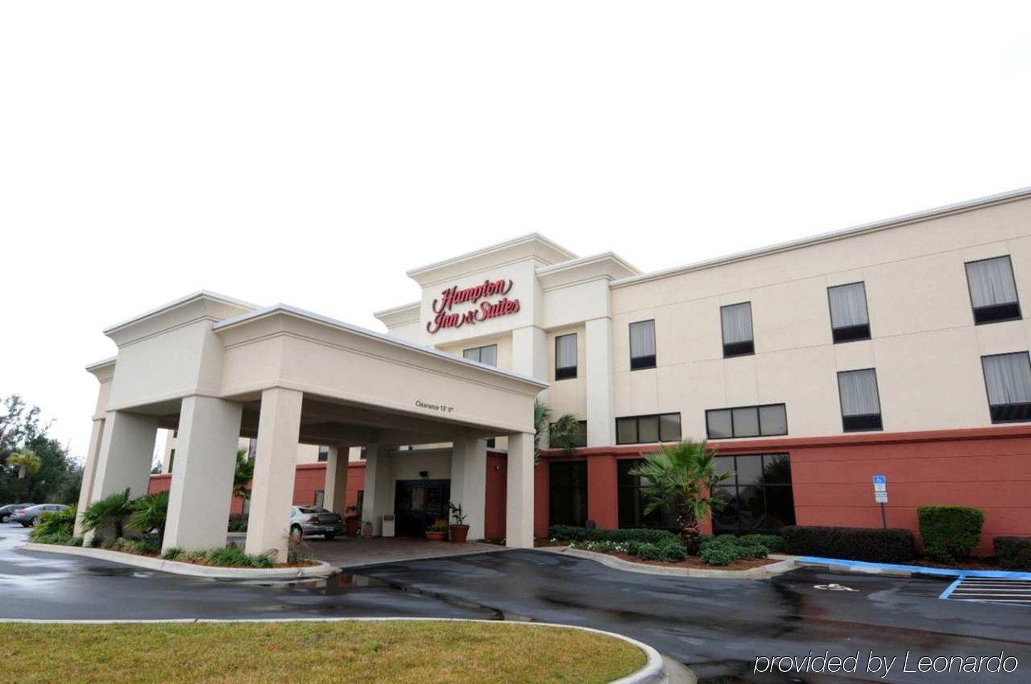 Hampton & Pensacola I-10 N At Town Plaza 3*